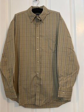 T Harris London - Classic Men's Button-Down Plaid Shirt in Khaki.  Size L Cotton